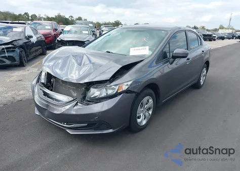 2015 Honda Civic Lx z USA, uszkodzony, nr VIN 19XFB2F53FE005518